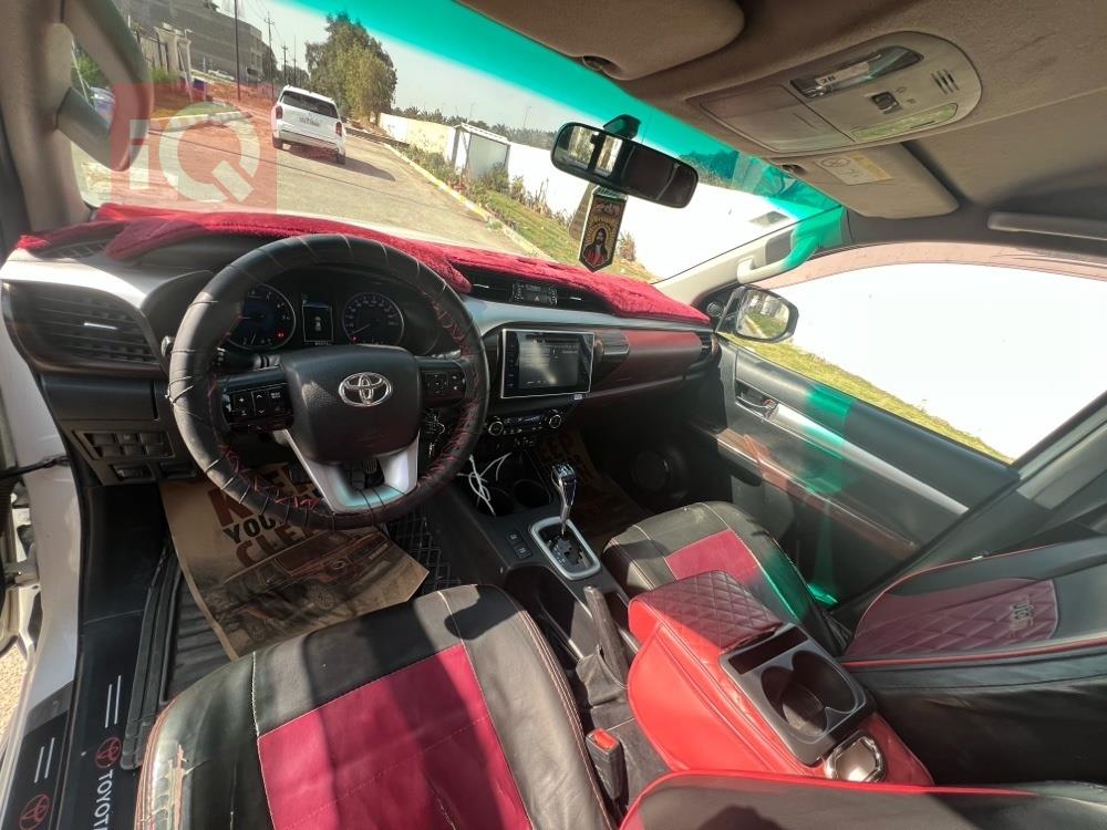 تويوتا هايلوكس